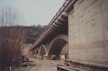 Remodelació del pont dels Anglesos, 2002. Autor: Ajuntament de Sant Vicenç de Torelló. Arxiu Municipal de Sant Vicenç de Torelló